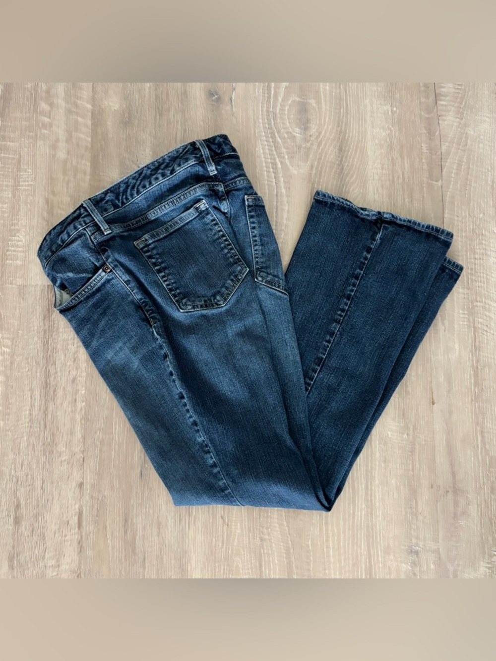 Eddie Bauer Women’s Size 6S Stretch Blue Jeans  Medium Wash Curvy Bootcut Denim